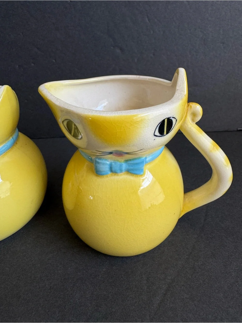Lipper & Mann Yellow Cat Creamer Sugar Bowl Anthropomorphic Vintage 50s Kitten